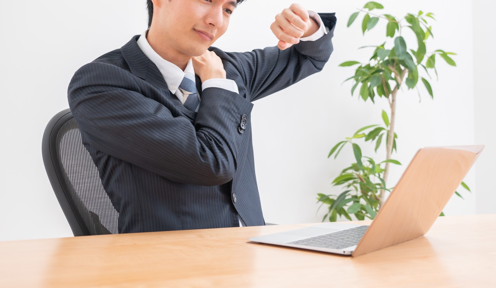 肩峰下インピンジメント症候群